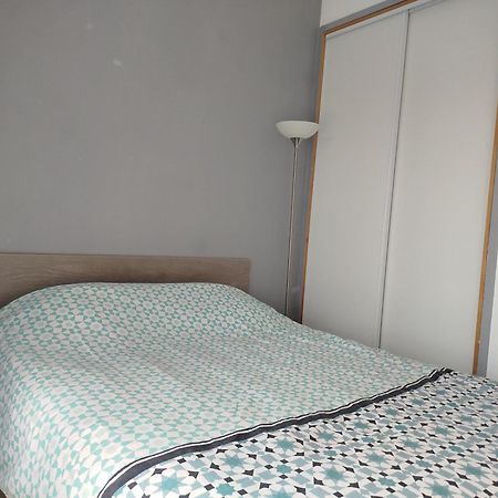 Appartement Dans Charmante Petite Residence Bergerac Bagian luar foto