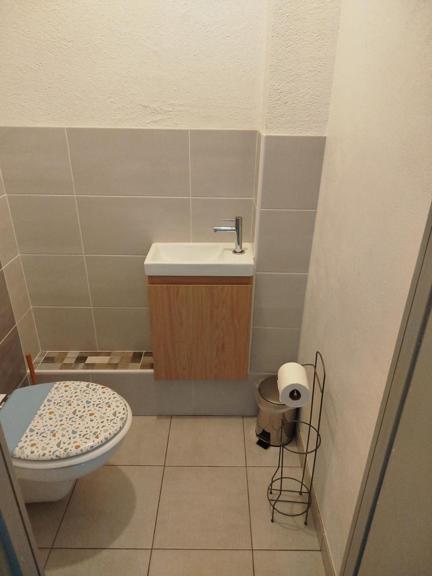 Appartement Dans Charmante Petite Residence Bergerac Bagian luar foto